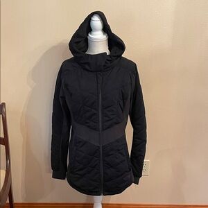 The North Face Women's Black Presidio Hybrid Jacket, size Large